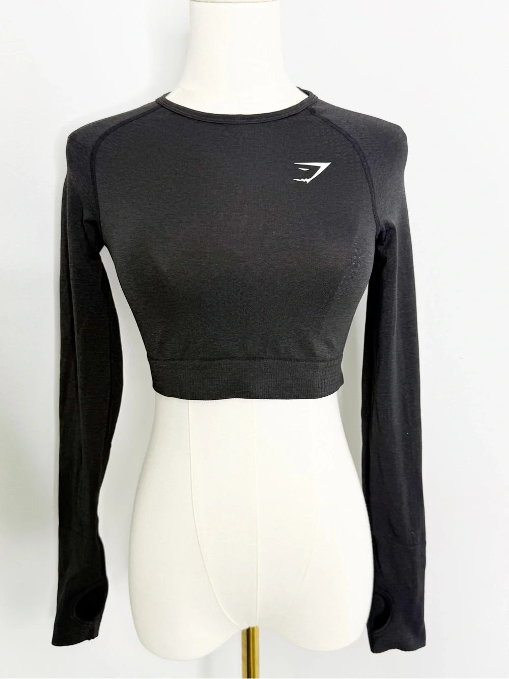 Gymshark Vital Seamless 2.0 Crop Top Bundle Small Black & Burgundy - Picture 2 of 6